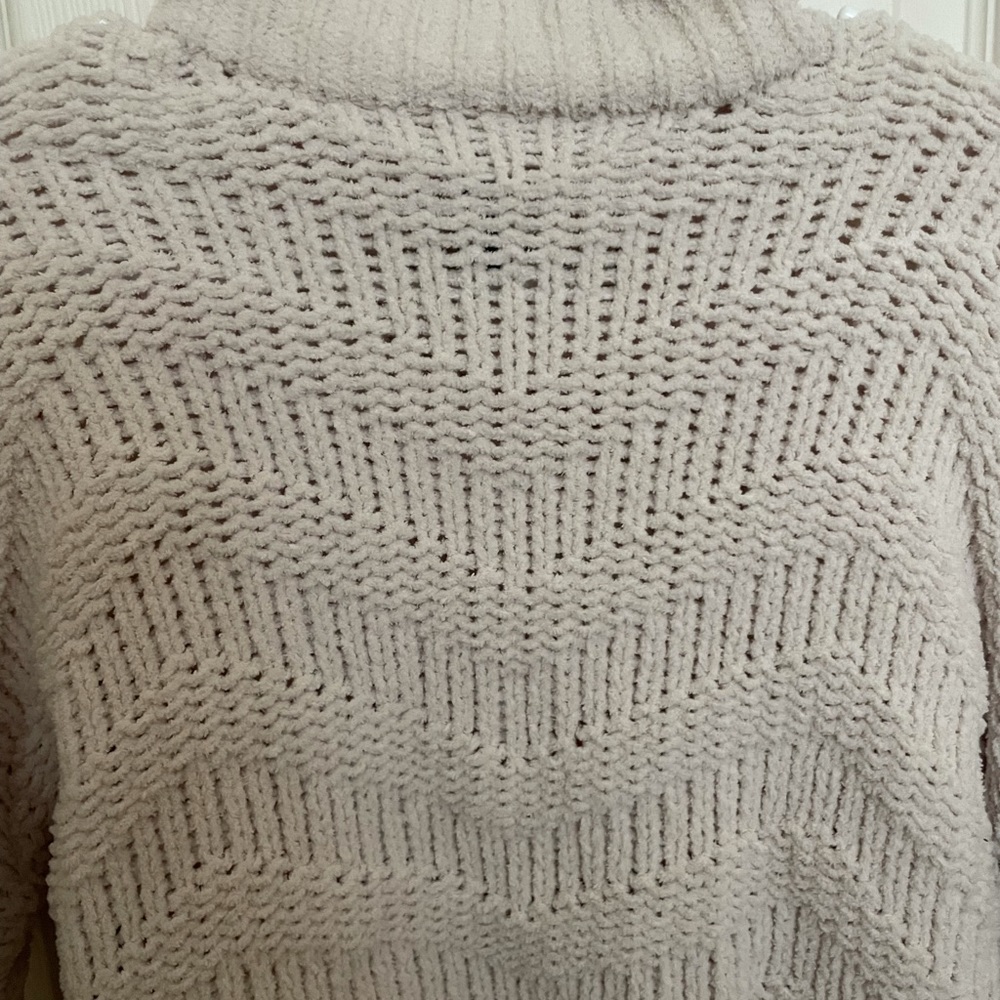 Cream Sweater - Picture 3 of 4